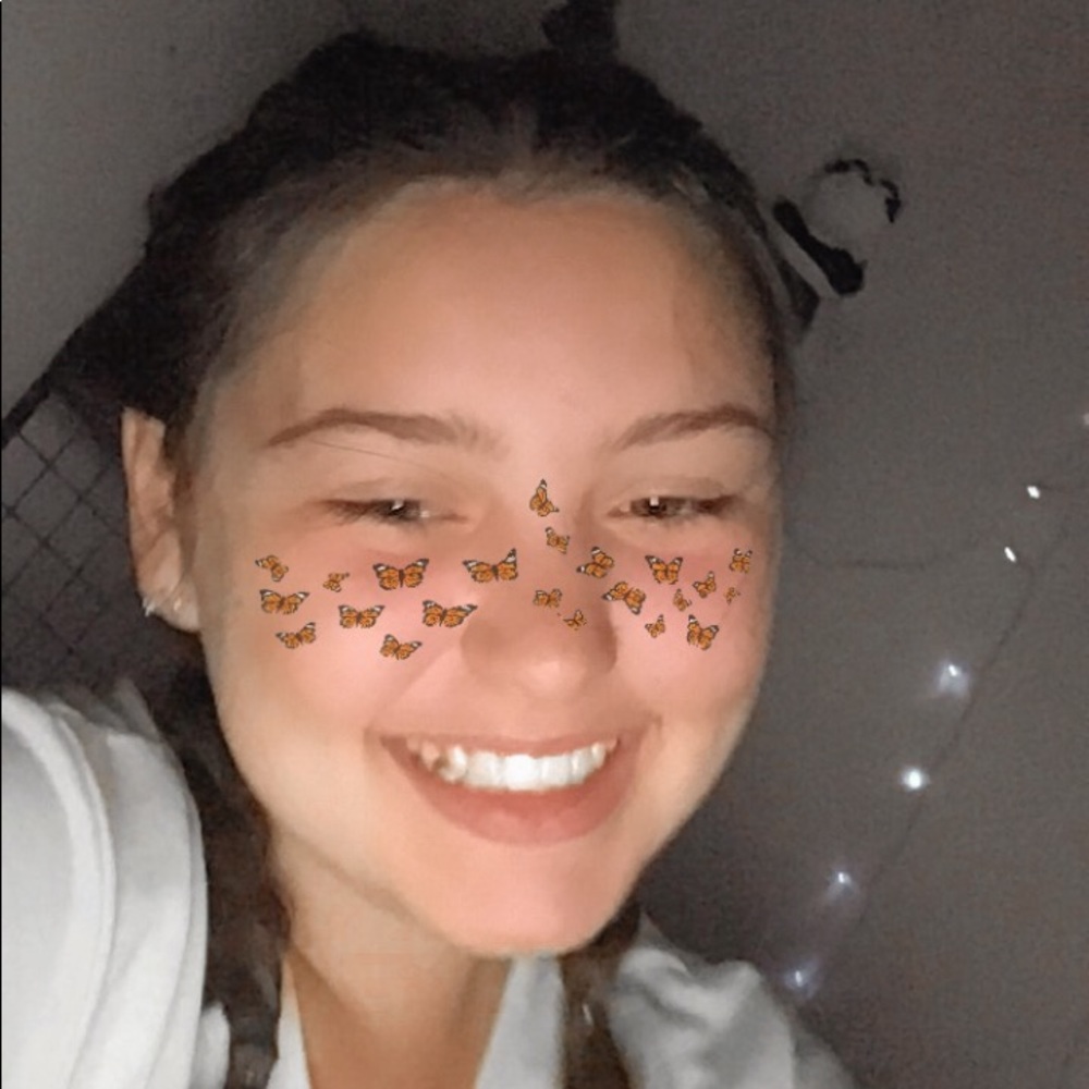 Meet your Posher, Miley